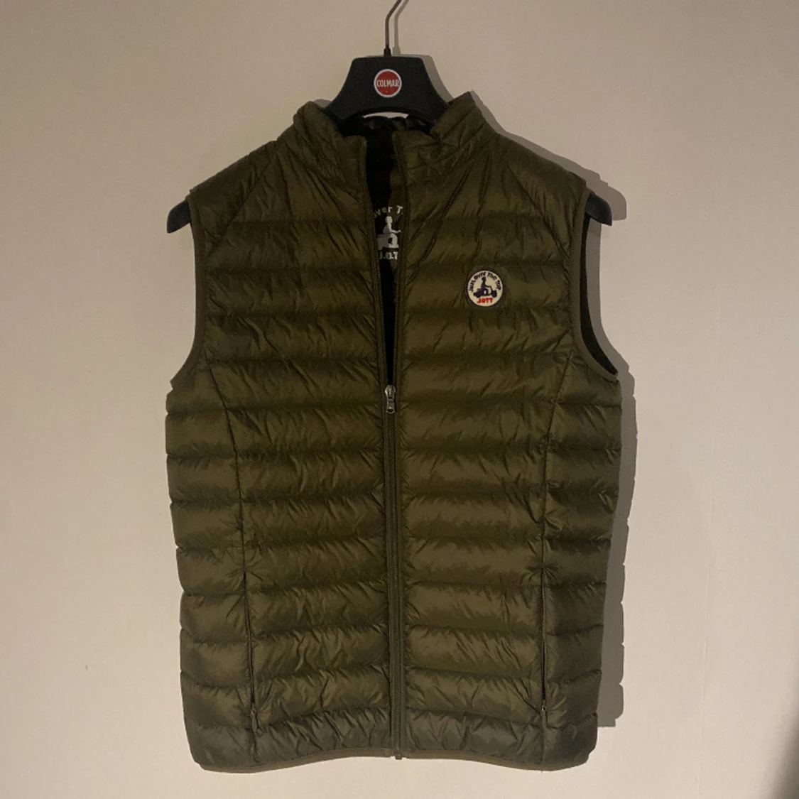 Just over the top väst