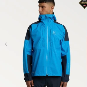 Haglöfs - Gore tex l.i.m jacket - Ny med prislapp, L, nypris 3600kr, färgen stämmer på andra bilden, lite mörkare än första