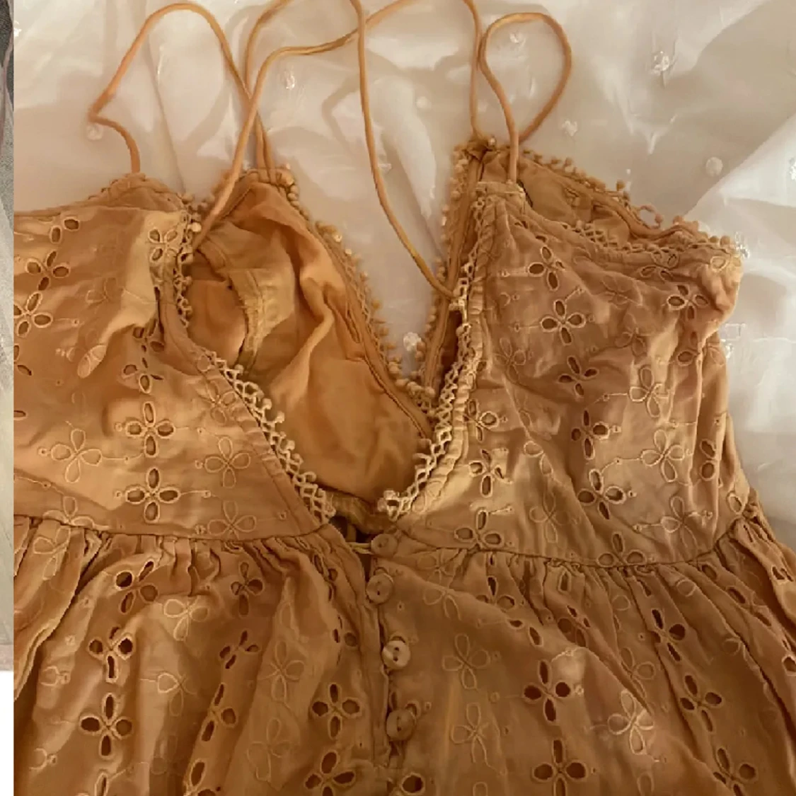 Gul sommarklänning  - 91