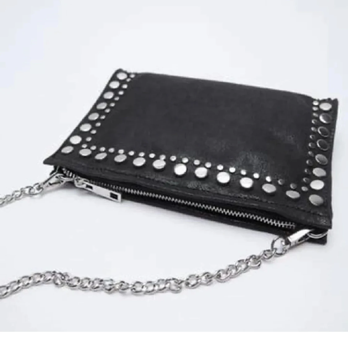 Slutsåld zara väska - 90