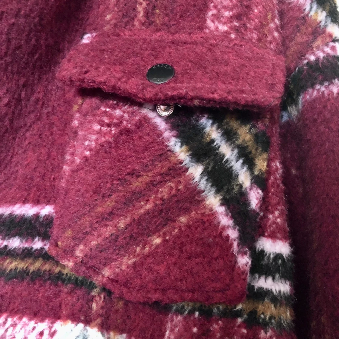 Ritig jacka i filtigt material - 93