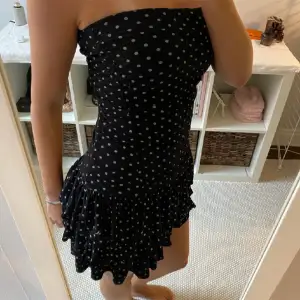 Jättefin klänning 😍pris går att diskutera 