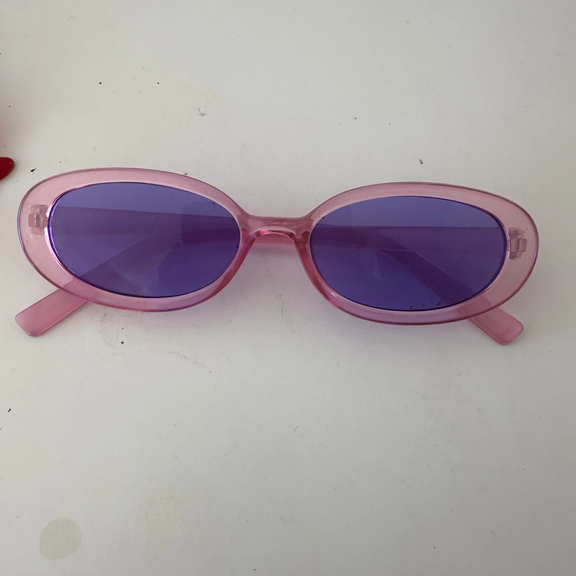 4 solglasögon  - 91