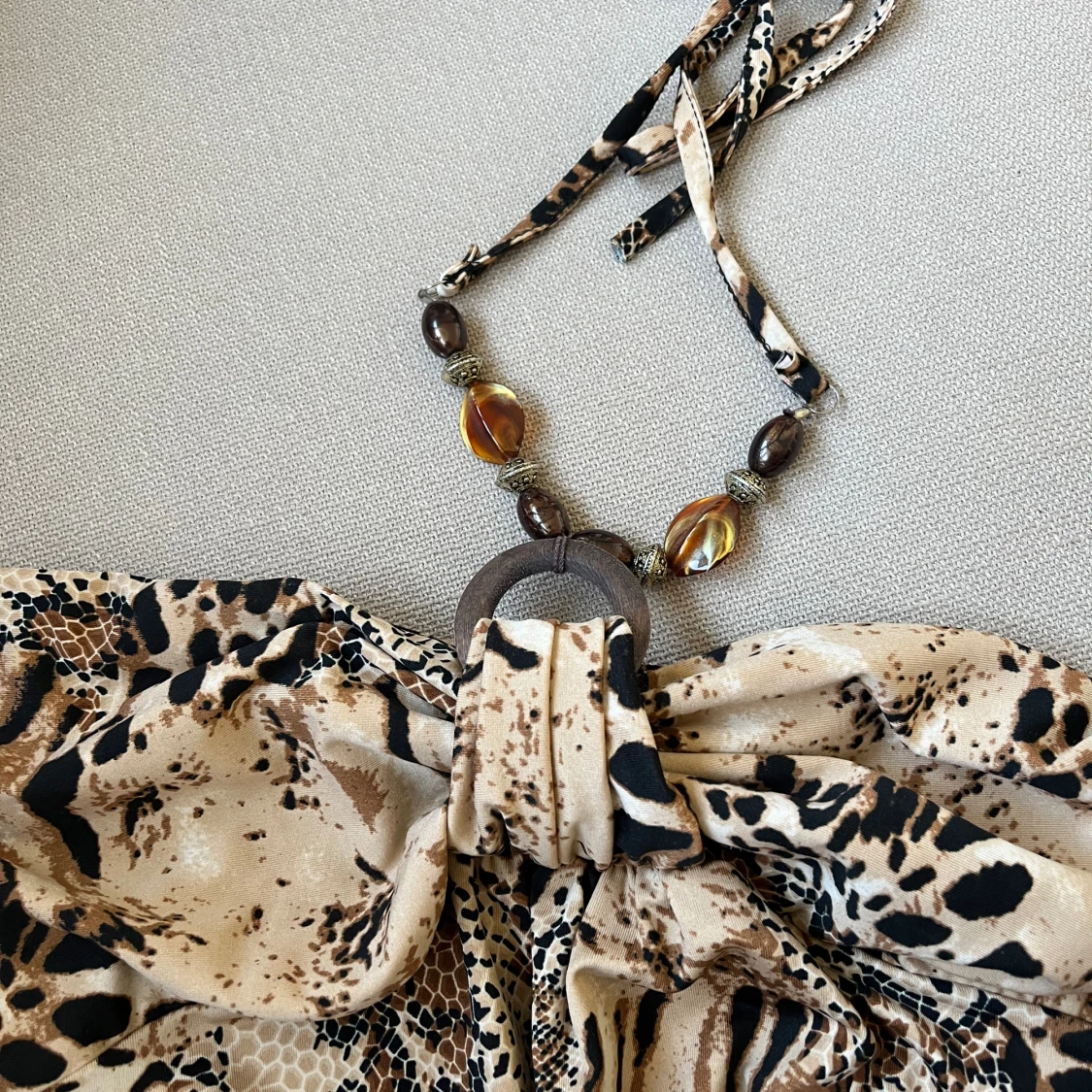 Maxi klänning med detaljer! - 90