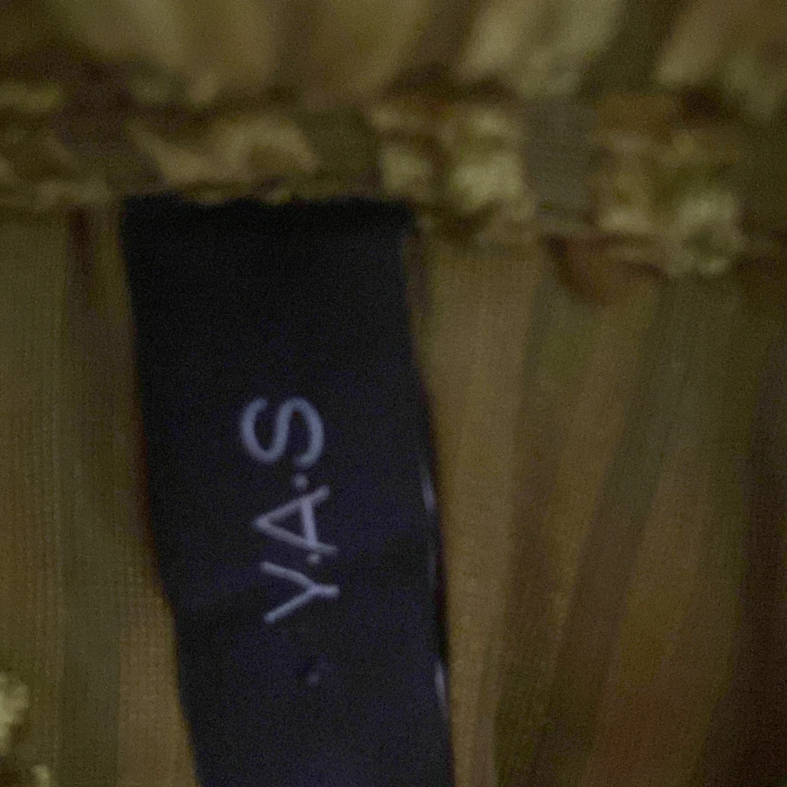 Olivgrön tröja  - 1