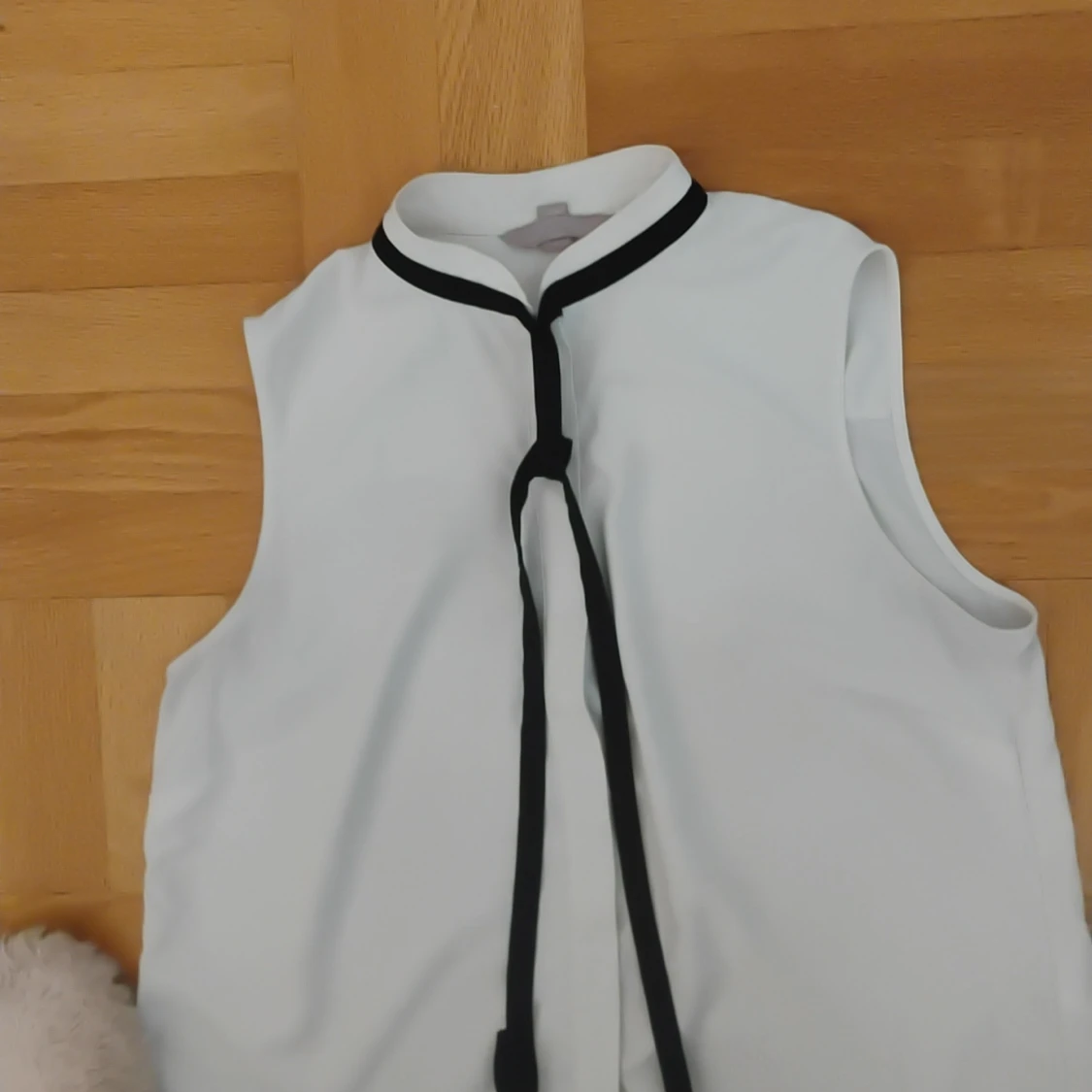 Tunika med inbyggd slips