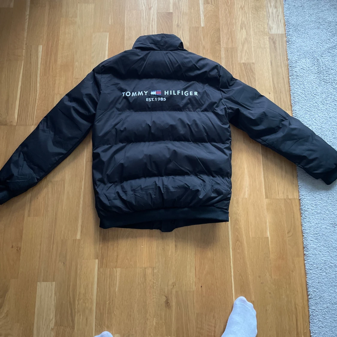 Svart Tommy hillfigger vinter/höst jacka  - 90