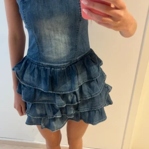 Jeansklänning  - Jättesnygg Jeansklänning💗💗