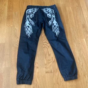 Jeans - Snygga Knox jeans nästan aldrig använda bara att skriva för fler bilder 