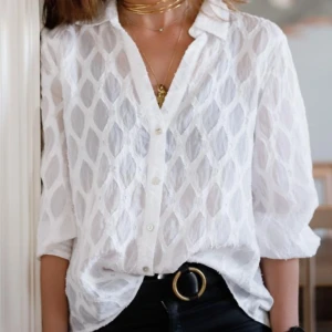 Zara blus  - Säljer en så fin blus från zara med prislapp☺️❤️