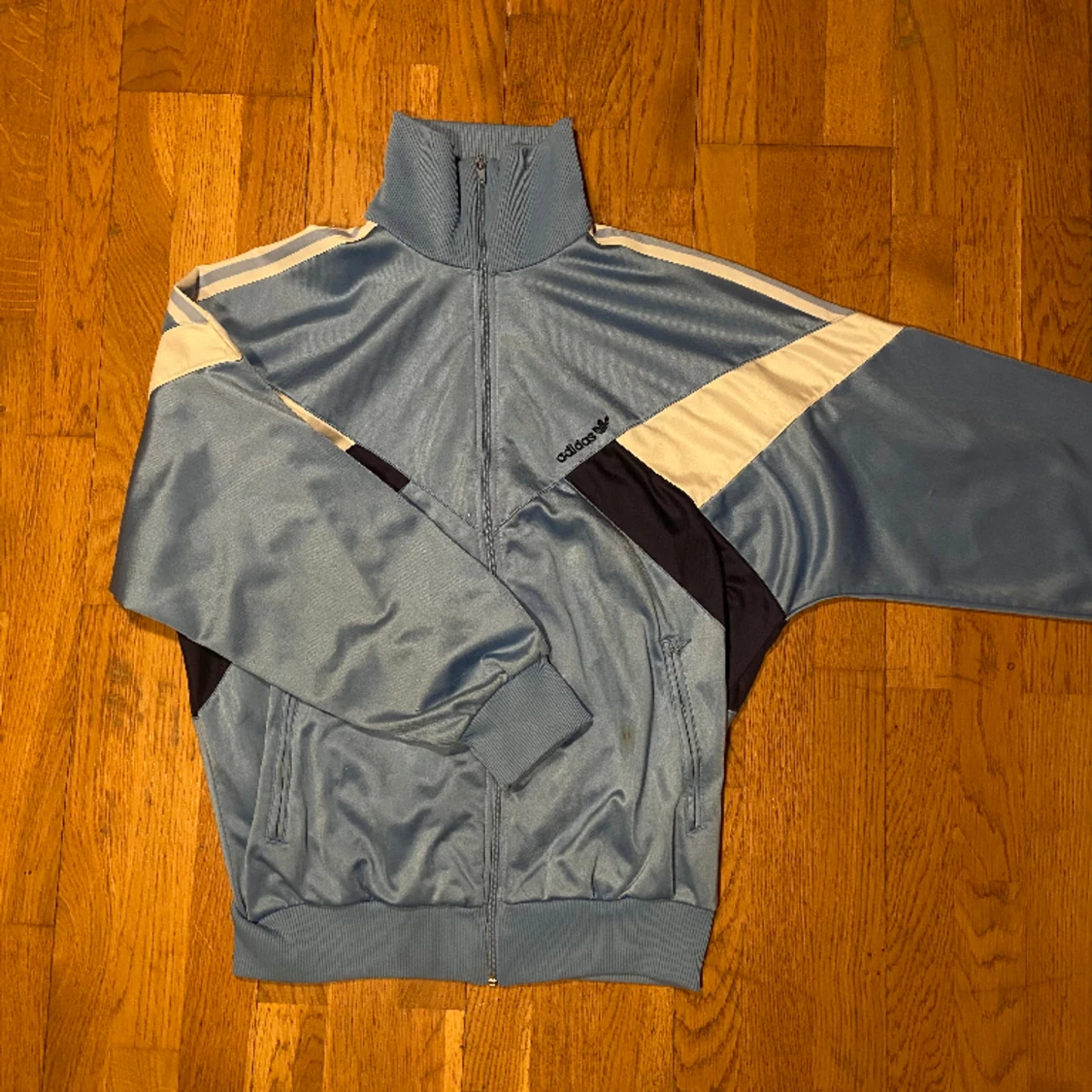 Vintage Adidas jacka