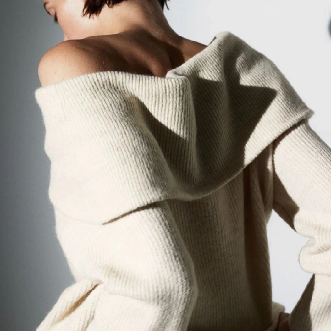 off shoulder tröja - 90