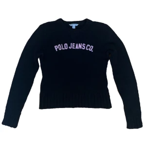 Ralph Lauren tröja - Vintage Ralph lauren Polo jeans company tröja, 100% ull. I jättebra skick 