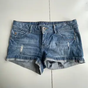 Så snygga lågmidjade jeansshorts perfekt till sommaren!💗