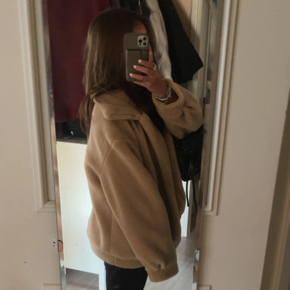 Beige teddyjacka från NAKD  - 90