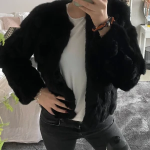 Päls jacka  - Jättefin päls jacka. Köpt för 3000 kr