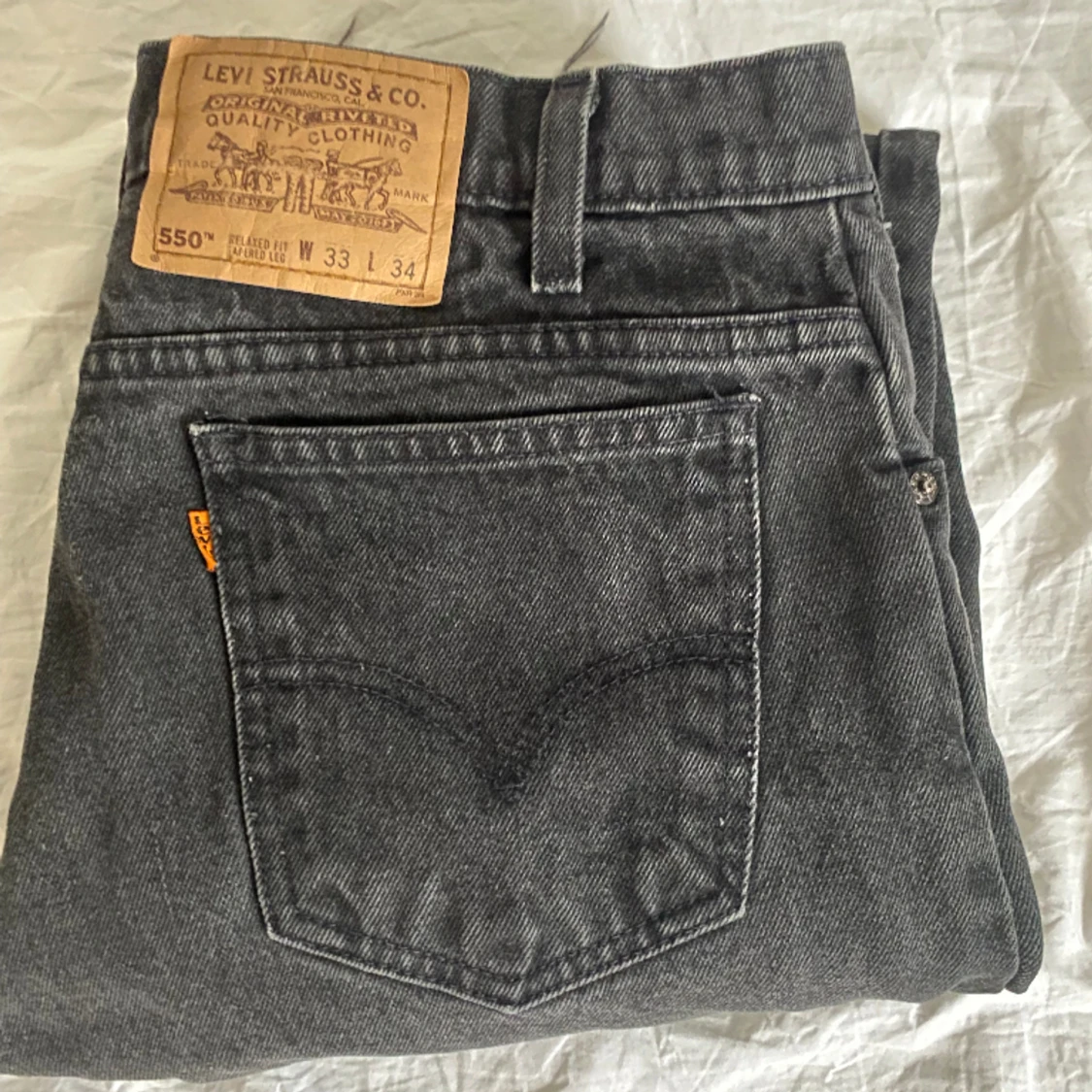 Levis 550