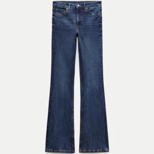 Zara  - Säljer dessa fina lågmidjade jensefrån zara i storlek 32💕fler bilder privat