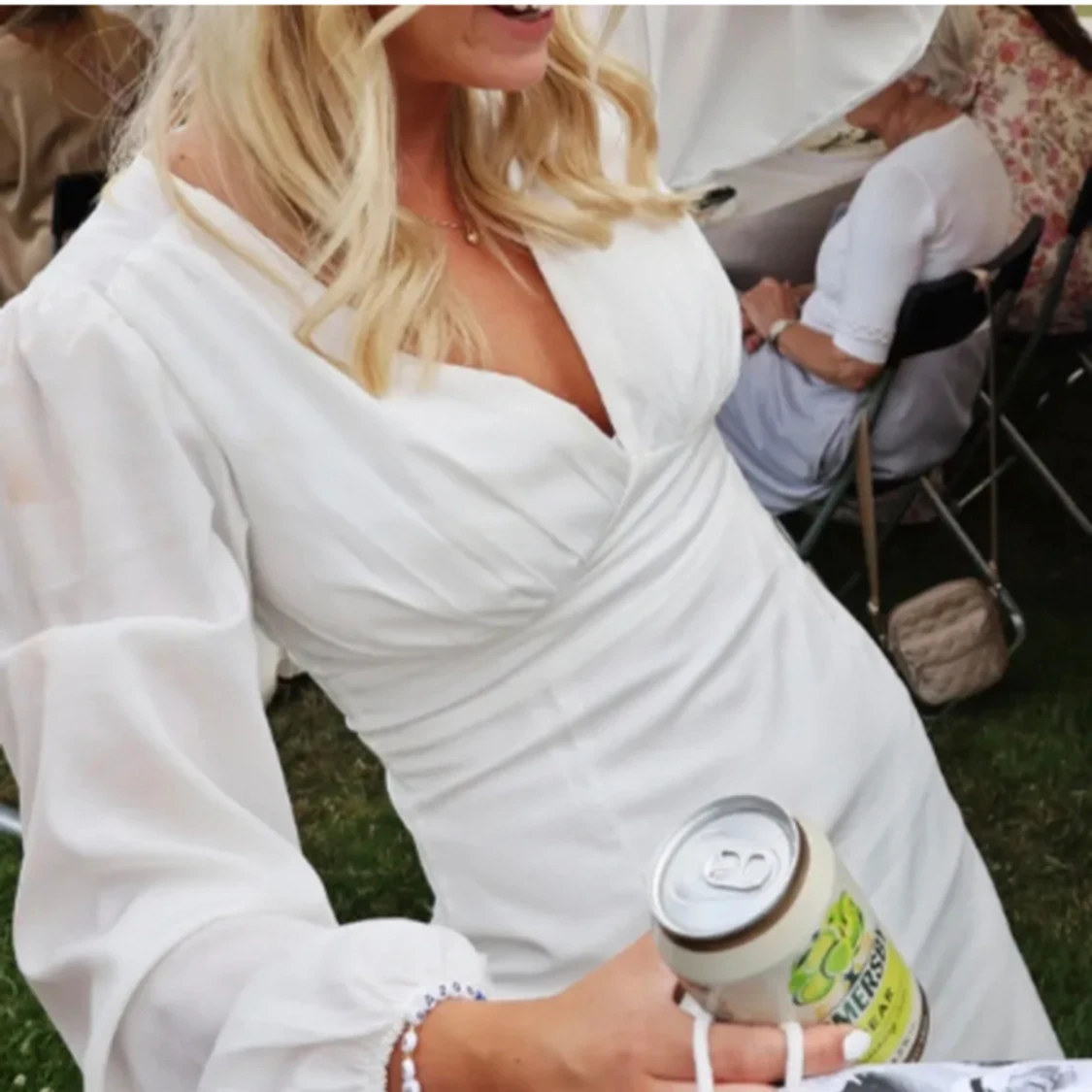 Otrolig studentklänning - 90