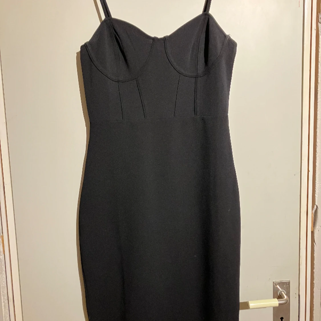 Svart lång klänning