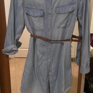 Jeans klänning  - Bra 