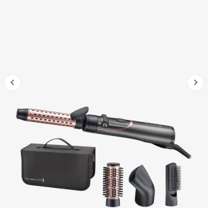 Remington styling verktyg - Värme verktyg från remington som innehåller : hår fön, locktång, padelborste och värmeborste. Säljer för 400 kr nypris 900 kr. Skriv för fler frågor eller bilder. Priset kan absolut diskuteras.  