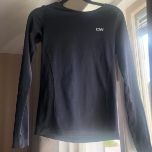 Träningstopp - Seamless träningströja från icaniwill i storlek S💕nypris 449kr, jag säljer för 250kr 