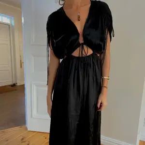 Så snygg långklänning från Zara, perfekt till bal i fint skick ❤️passar även mig med storlek S