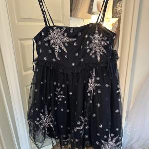 Super fin klänning 💘 original pris ca 1500kr 