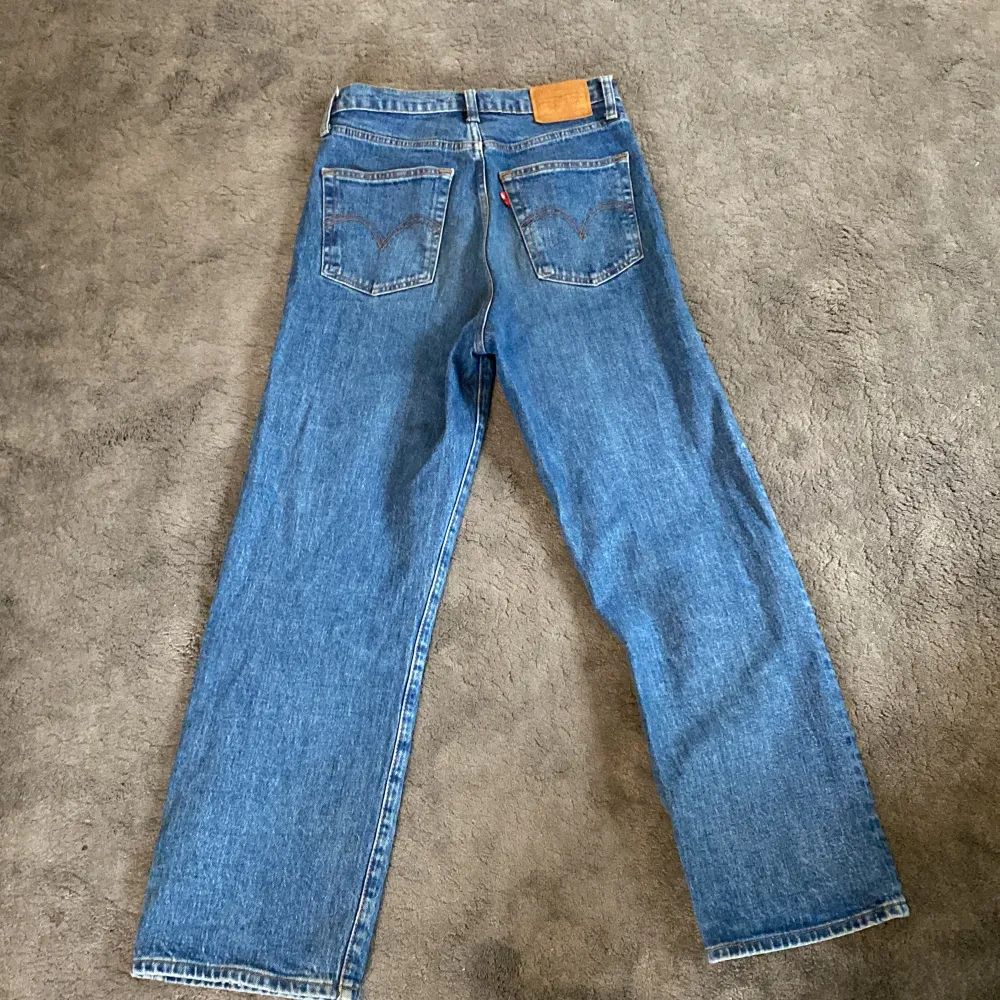 Levis byxor, 28w, ribbcagestraight. Jeans & Byxor.