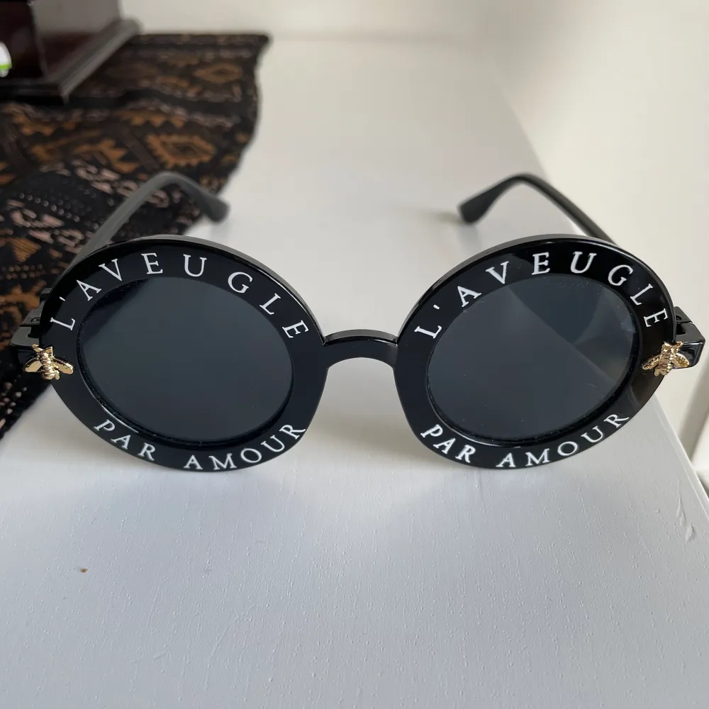 Trendy gucci copy sun glasses. . Övrigt.