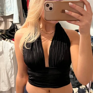 Fest topp - Endast använd en gång🥰