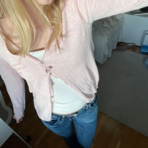 Odd Molly kofta - Så fin kofta från odd molly i väldigt bra skick och kvalitet💕💕