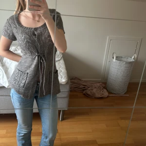 Tröja/kofta - Fin och sött tröja/kofta ✨