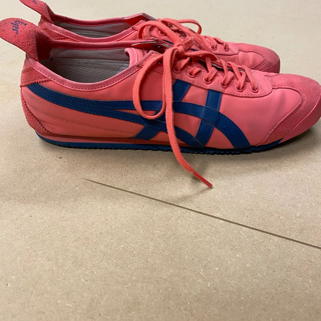 Onitsuka Tiger Sneakers - 90