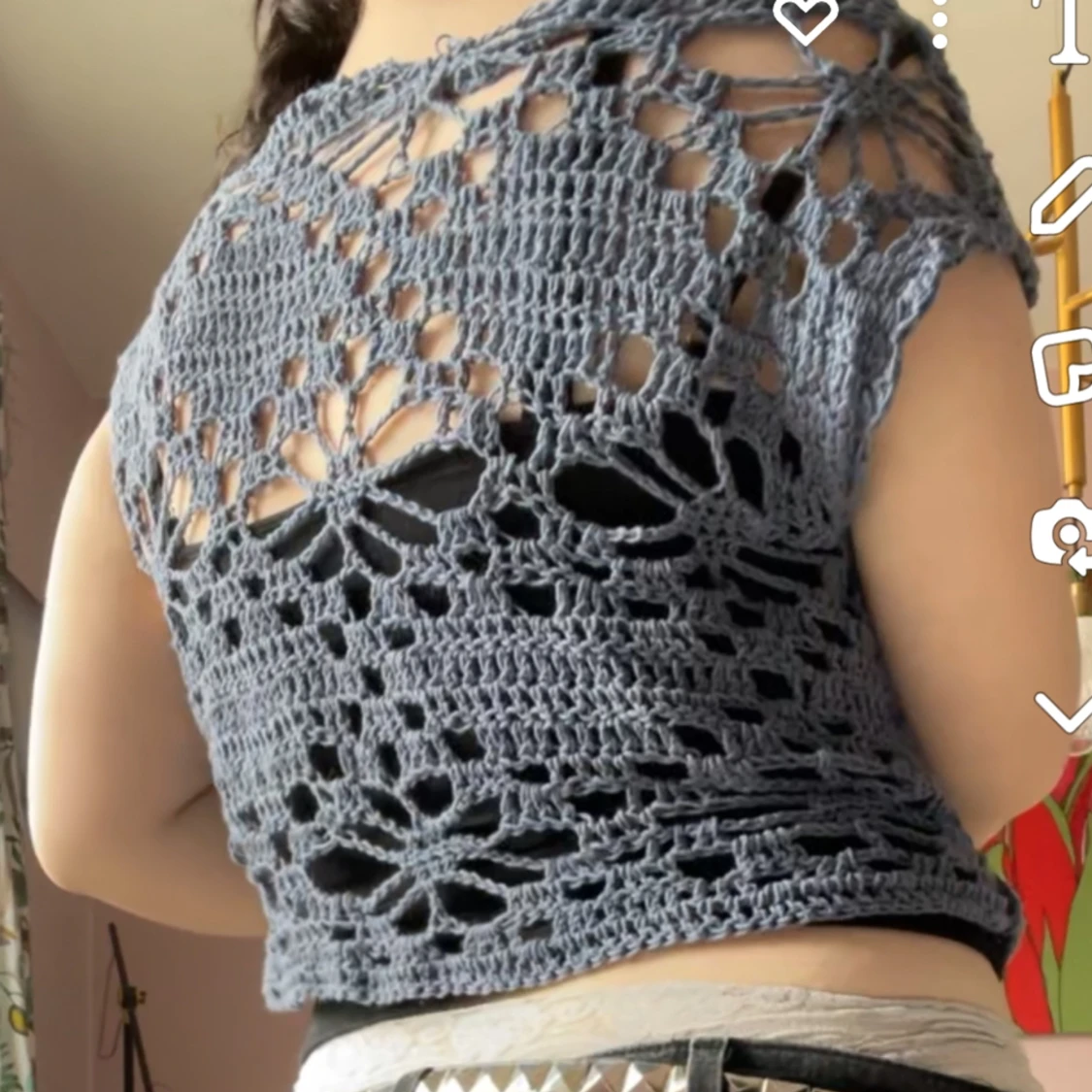 Blå virkad tröja - 92