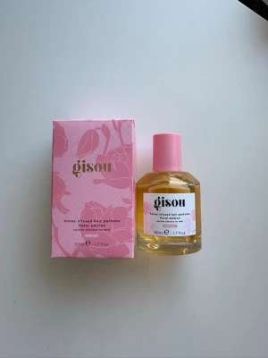 Gisou hair perfume floral edition  - Använd Max 3 gånger, säljer då den aldrig kommer till användning 