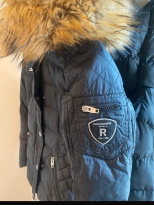 Rockandblue jacka - Känns mer som en xxs.