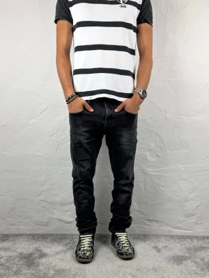 Replay jeans  - Ett par riktigt snygga jeans från Replay i storlek W31 L30 i modellen Anbbas 
