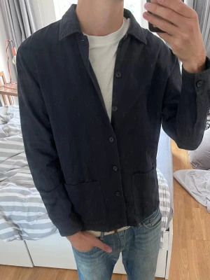 Overshirt från Brothers  - Snygg mörkblå overshirt från Brothers (Riley) | Storlek M | Mycket bra skick✅|