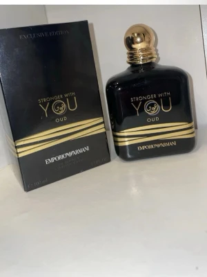 Stronger With You Oud parfym - .