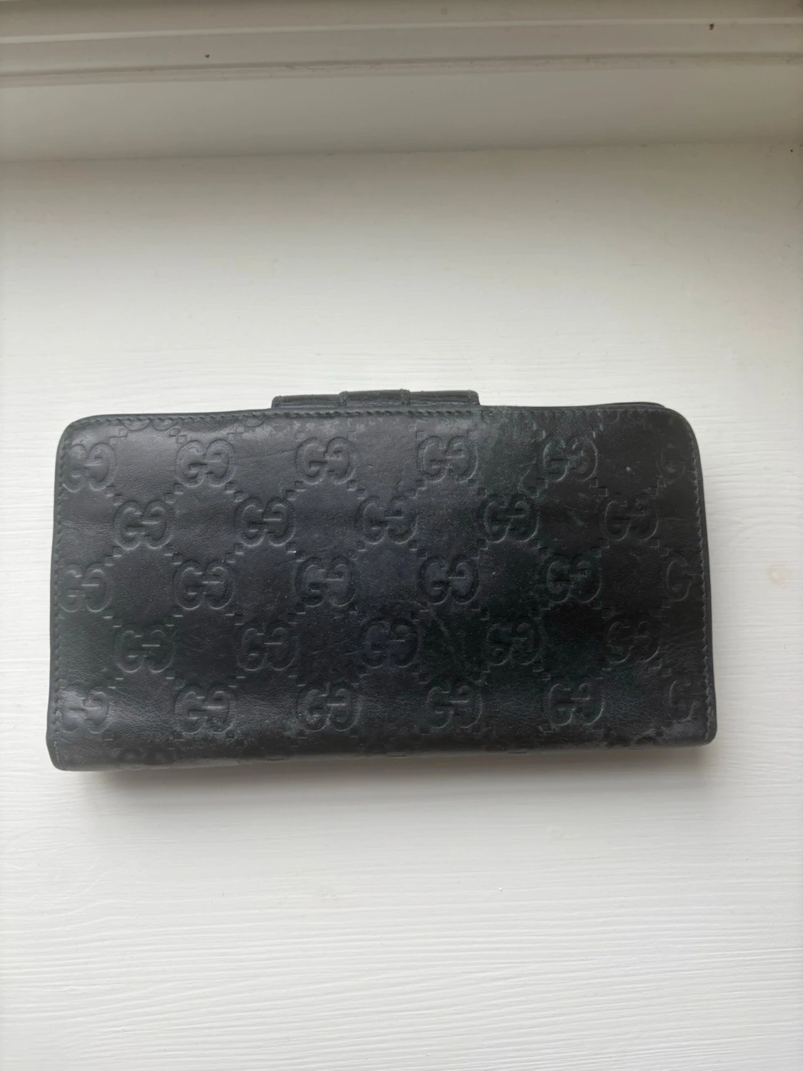 Svart plånbok från Gucci i läder - 1