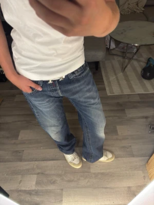 Replay jeans, straight - Replay jeans med riktigt fin wash och fades. Storlek: 31/32. Kvalité: 9/10. Pris kan diskuteras.