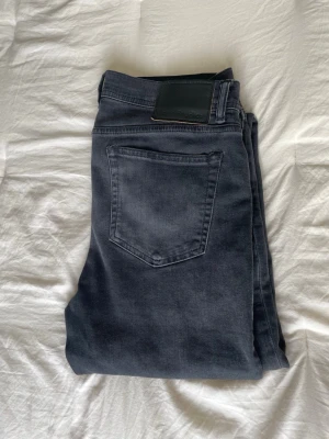 Acne Jeans - Skit snygga Acne jeans. Använda endast en gång därför skick 10/10