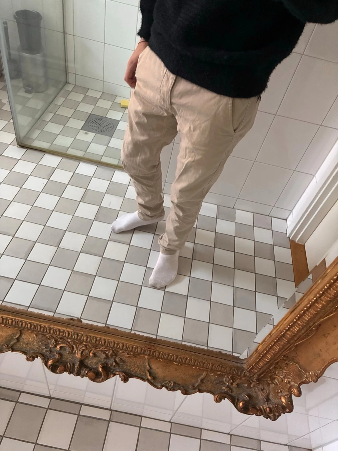 Beige stretchiga chinos från 157