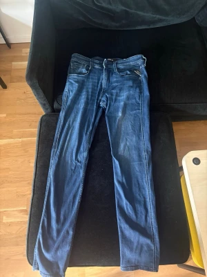 Jeans Replay - Hör av er vid funderingar✌️