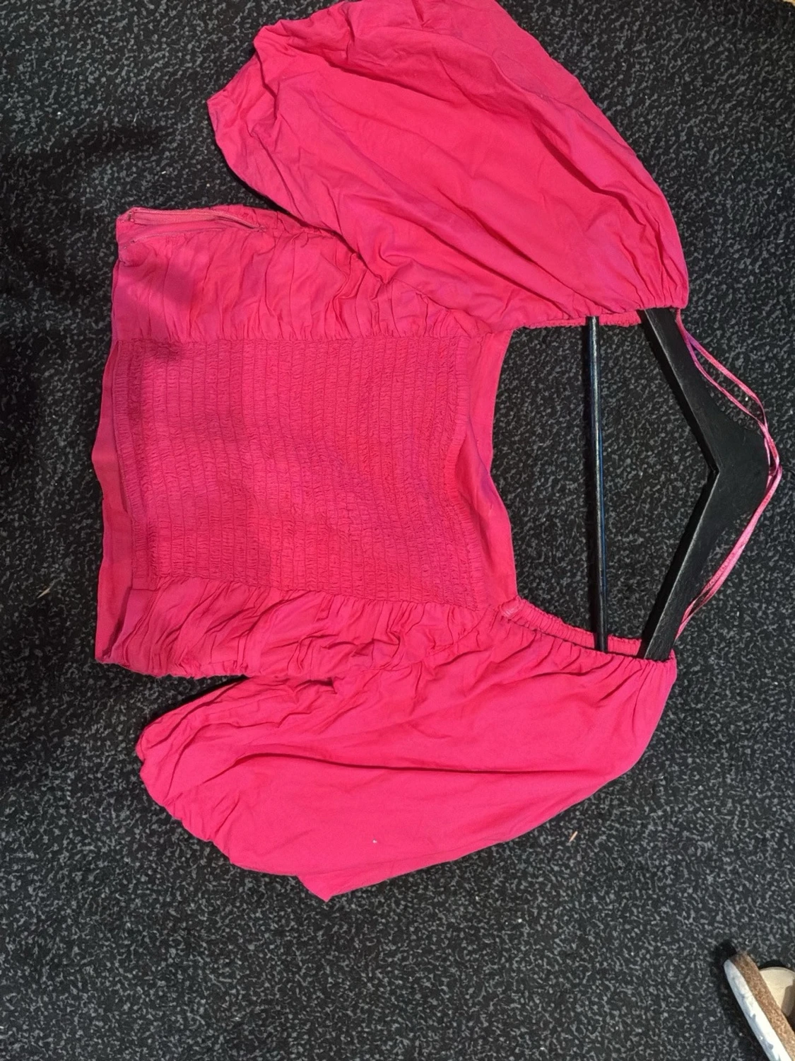 Rosa croppad blus med puffärmar - 1