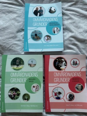 Omvårdnadens grunder - 3 böcker - Säljer tre kursböcker i serien Omvårdnadens grunder. Perfekt för dig som pluggar till sjuksköterska eller inom vård. Böckerna köptes helt nya och är knappt använda alls, säljer pga avslutade studier. Nypris: 1499