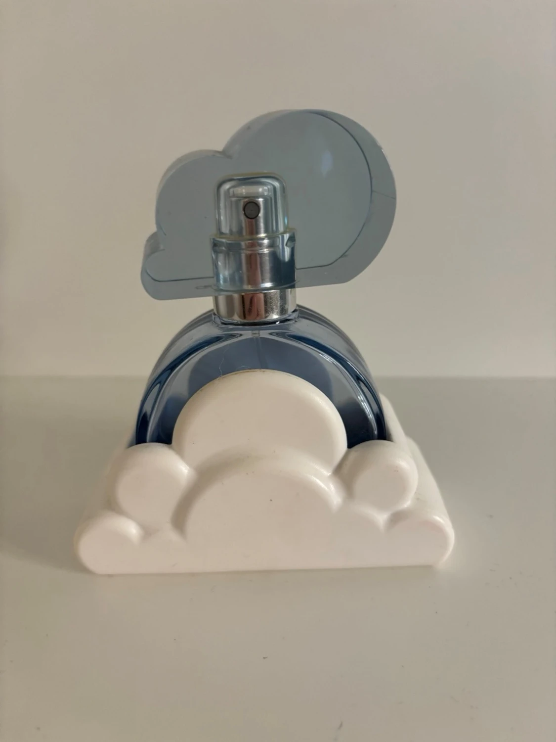 Ariana Grande Cloud parfym blå