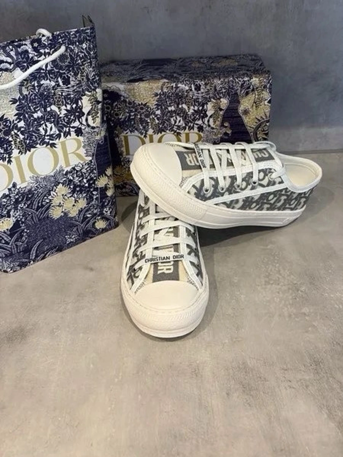 dior walk n dior sneakers - 1